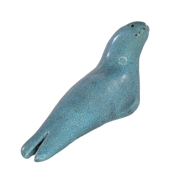 Vintage Aqua Blue Ceramic Seal Figurine China Collectible Head Turned